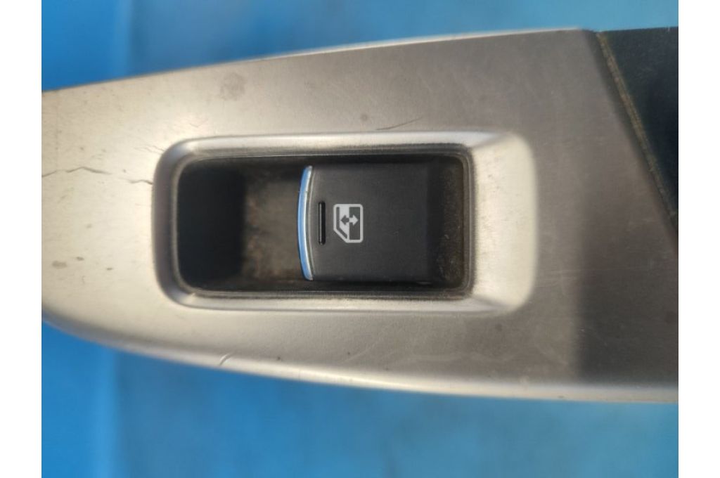 83071FJ180 | przycisk podnośnika szyby tyl. praw. SUBARU CROSSTREK 12-17 (361813) - Zdjęcie 8