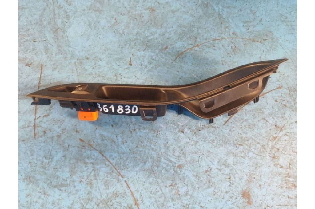 BM5Z-14529-A | przycisk podnośnika szyby przed. praw. FORD FOCUS 10-18 (361830) - Zdjęcie 3