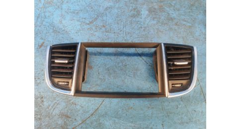 Deflektor powietrza przed. INFINITI QX50 18-