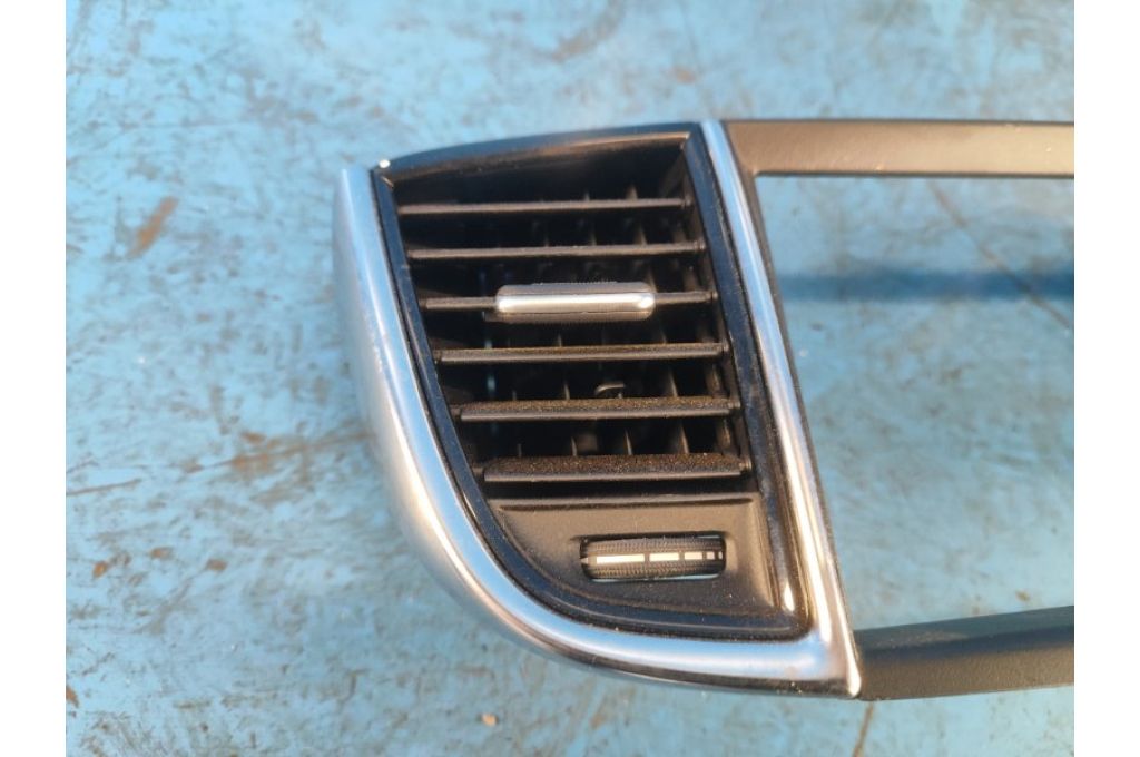 68270-5NA0A | Deflektor powietrza przed. INFINITI QX50 18- (361871) - Zdjęcie 2