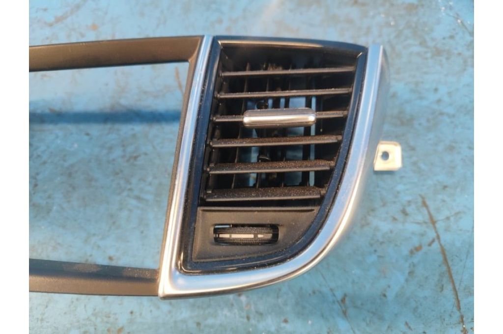 68270-5NA0A | Deflektor powietrza przed. INFINITI QX50 18- (361871) - Zdjęcie 3