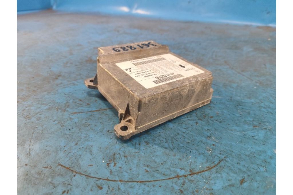 68163807AB | Moduł sterowania poduszkami powietrznymi DODGE JOURNEY 08-20 (361889) - Zdjęcie 4