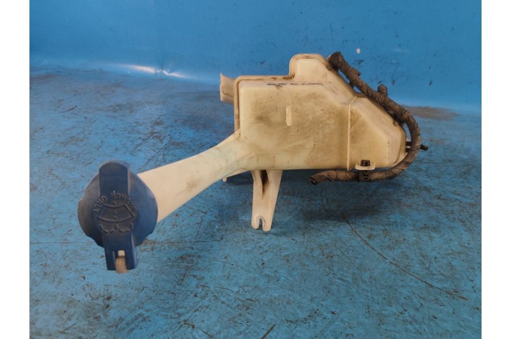 98610-2V000 | Zbiornik spryskiwacza HYUNDAI VELOSTER 11-18 (361939) - Zdjęcie 3