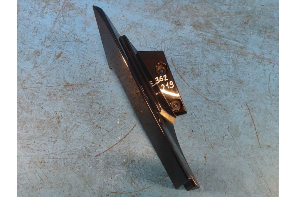 960325HA0A | Osłona pokrywy bagażnika praw. NISSAN X-TRAIL/ROGUE T32 13-20 (362219)