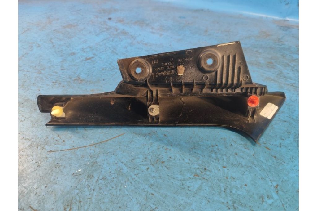 960325HA0A | Osłona pokrywy bagażnika praw. NISSAN X-TRAIL/ROGUE T32 13-20 (362219) - Zdjęcie 4