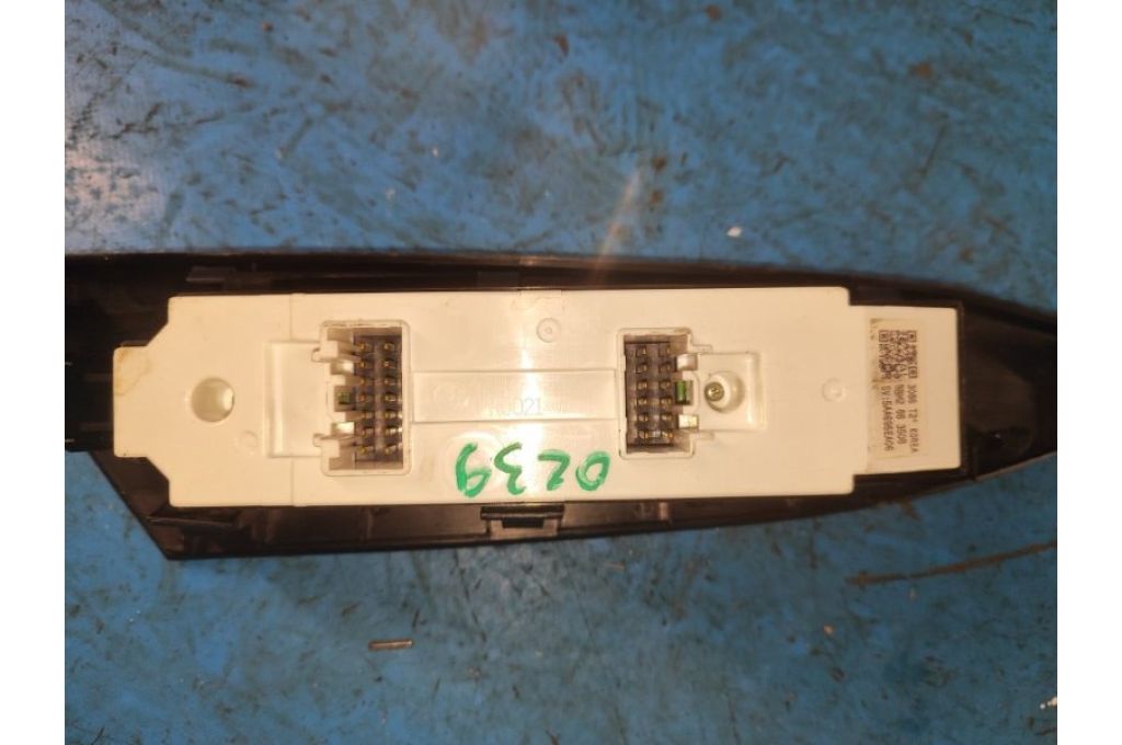 BBM2-66-350B | Moduł sterowania podnośnikami szyby MAZDA 3 BL 09-13 (362288) - Zdjęcie 6