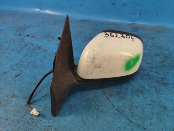 Lusterko lew. NISSAN VERSA  19-