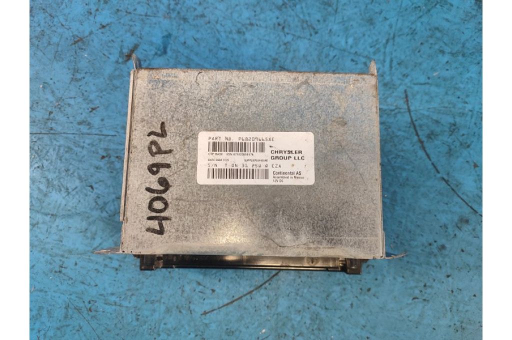 68209665AE | radio DODGE JOURNEY 08-20 (362449) - Zdjęcie 5