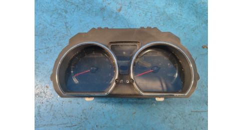 Tablica przyrządów NISSAN VERSA B17 11-19