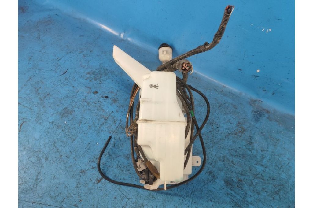 85315-47140 | Zbiornik spryskiwacza TOYOTA PRIUS - 30 09-17 (362622) - Zdjęcie 4