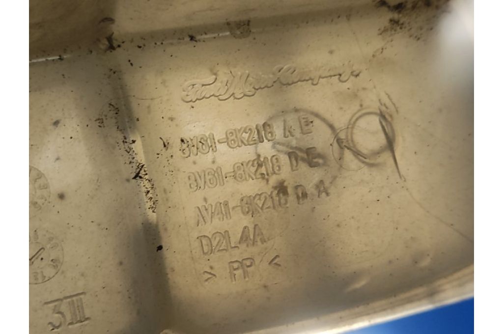 8V618K218DE | Zbiorniczek wyrównawczy FORD FOCUS 10-18 (362654) - Zdjęcie 3