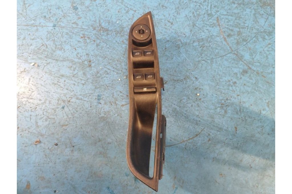 BM5T14A132AA | Moduł sterowania podnośnikami szyby FORD FOCUS 10-18 (362695)