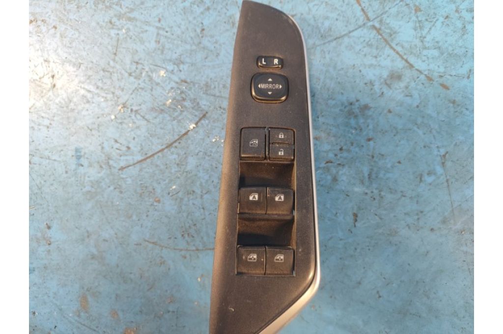 84820-06120 | Moduł sterowania podnośnikami szyby przed. lew. TOYOTA CAMRY 50 12-15 (362765) - Zdjęcie 4