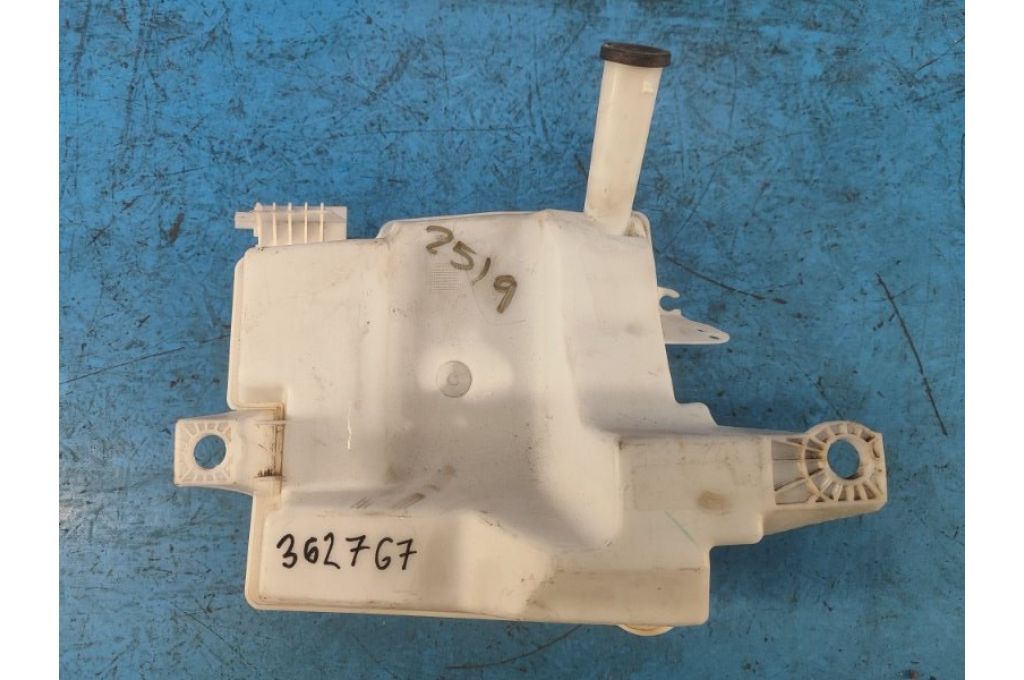 CP9Z-17618-A | Zbiornik spryskiwacza FORD FOCUS 10-18 (362767)