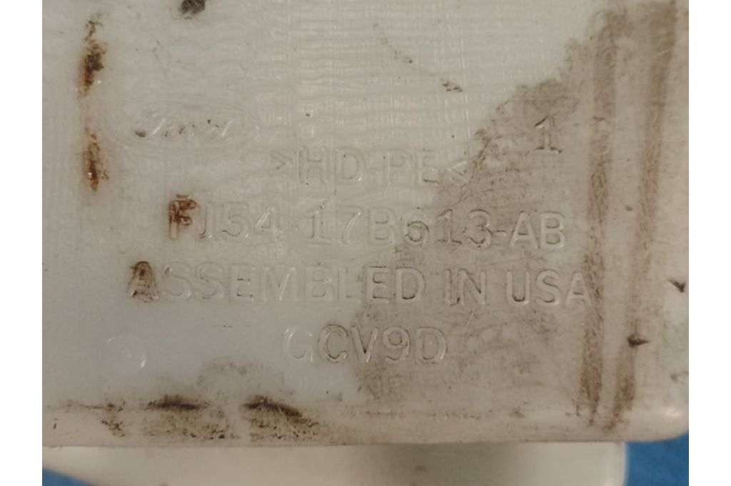 FJ5Z-17618-A | Zbiornik spryskiwacza FORD ESCAPE 12-19 (362774) - Zdjęcie 5