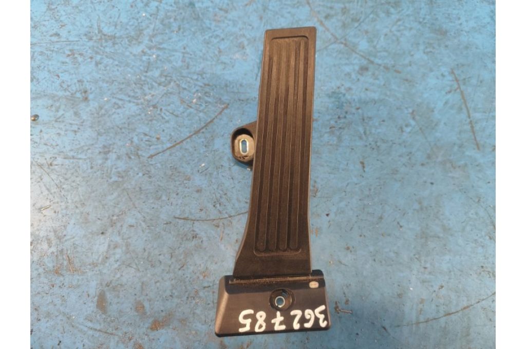 32700-B1000 | Pedał gazu HYUNDAI TUCSON TL 15-20 (362785)