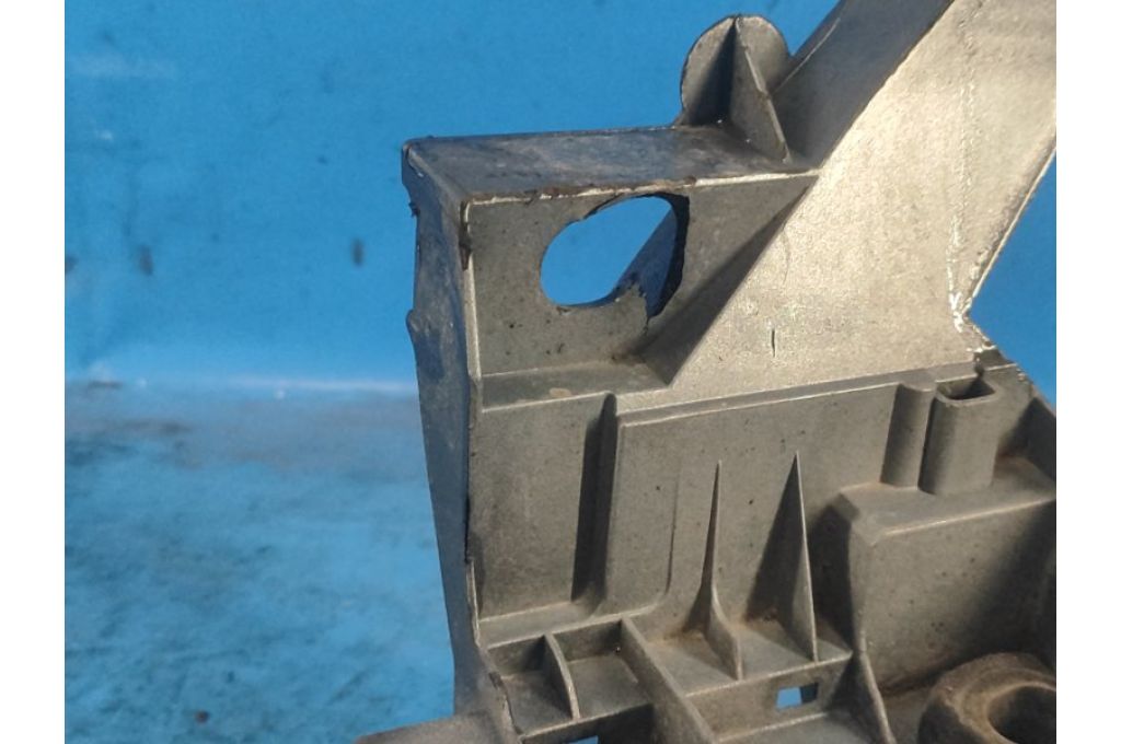 CJ5Z-8A284-A | Pas przedni górny FORD ESCAPE 12-19 (362788) - Zdjęcie 9