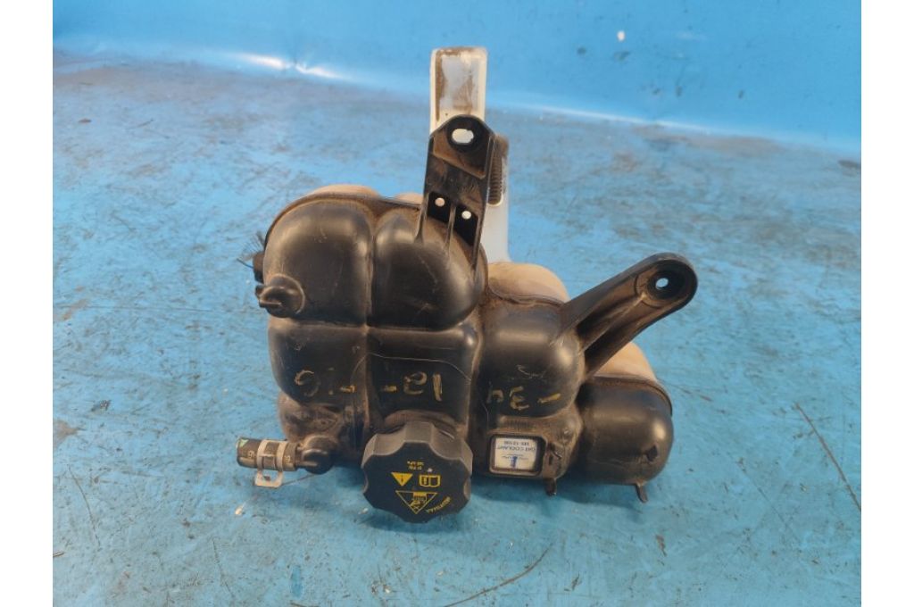 68244088AA | Zbiorniczek wyrównawczy JEEP GRAND CHEROKEE 11-22 (362801)