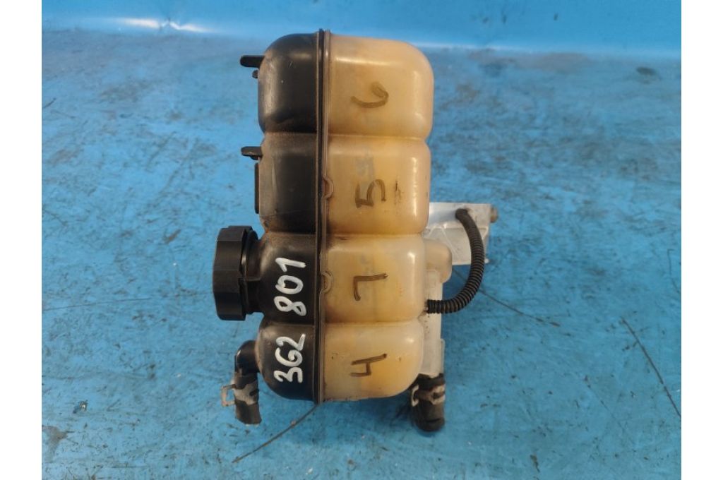 68244088AA | Zbiorniczek wyrównawczy JEEP GRAND CHEROKEE 11-22 (362801) - Zdjęcie 2