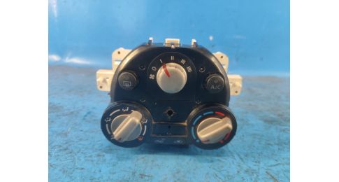 Moduł sterowania ogrzewaniem NISSAN VERSA B17 11-19