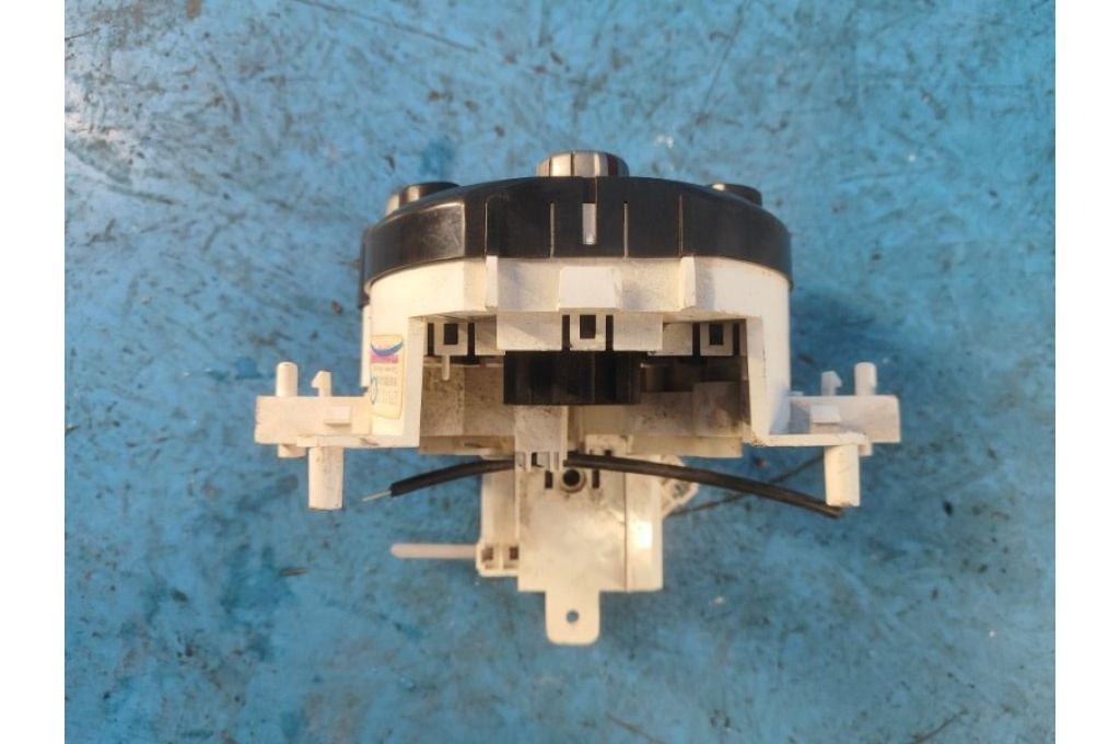 2751000C24 | Moduł sterowania ogrzewaniem NISSAN VERSA B17 11-19 (362857) - Zdjęcie 5