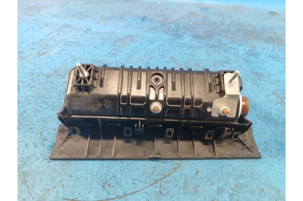 GJ5478042A01 | Poduszka powietrzna na kolana przed. praw. FORD ESCAPE 12-19 (362864) - Zdjęcie 3