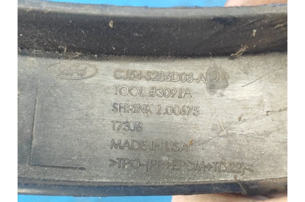 CJ54-S286D03-AD | nakładka poszerzająca błotnika tyl. lew. FORD ESCAPE 12-19 (362866) - Zdjęcie 4