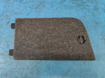 Tapicerka bagażnika praw. VOLKSWAGEN TIGUAN 08-17