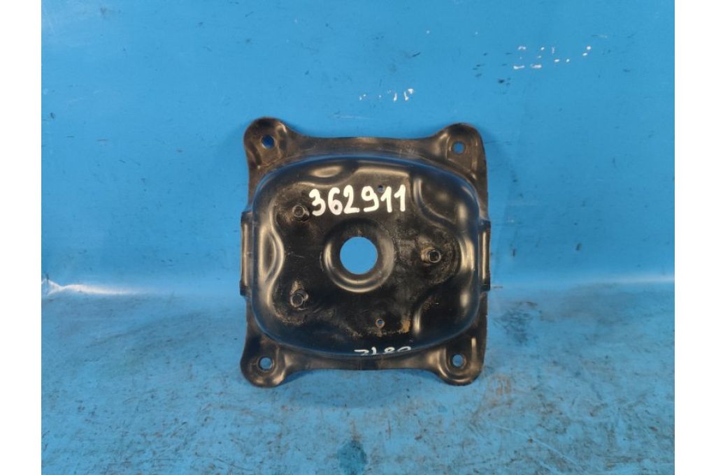 83961-65J00 | wspornik mocowania koła zapasowego SUZUKI GRAND VITARA 05-15 (362911)