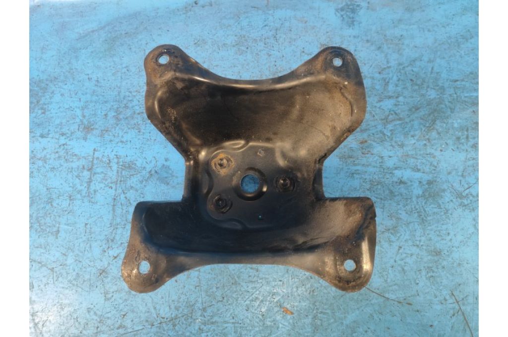 83961-65J00 | wspornik mocowania koła zapasowego SUZUKI GRAND VITARA 05-15 (362911) - Zdjęcie 3