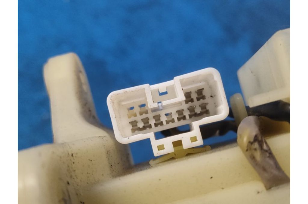 46700-3Q100 | dźwignia automatycznej skrzyni biegów HYUNDAI SONATA YF 10-14 (362916) - Zdjęcie 5