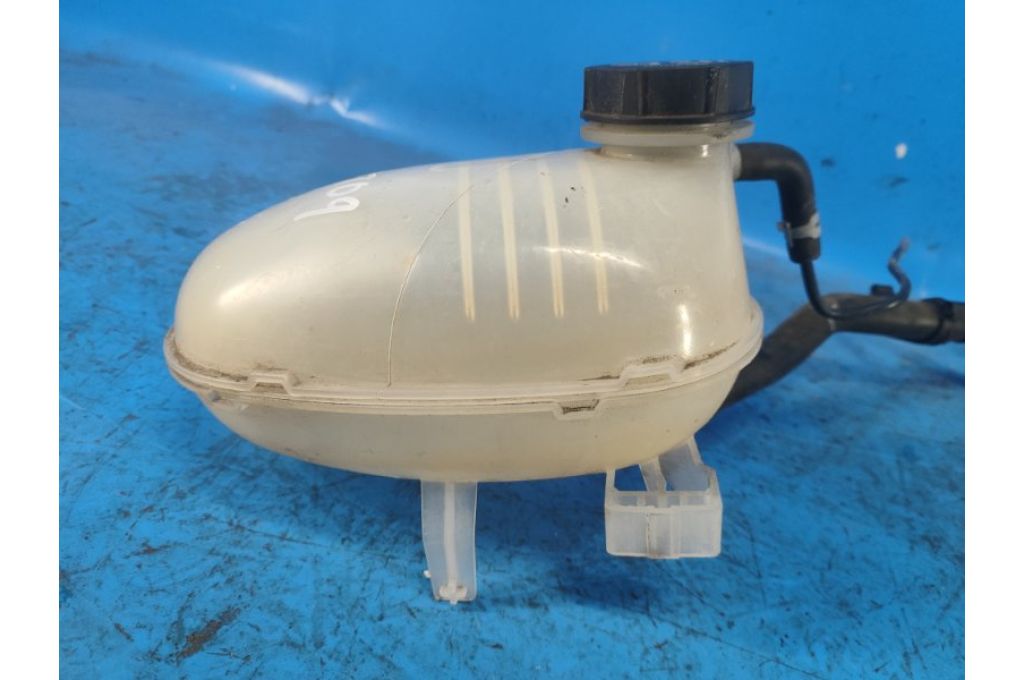 GV61-8A080-AD | Zbiorniczek wyrównawczy FORD ESCAPE 12-19 (362919) - Zdjęcie 4