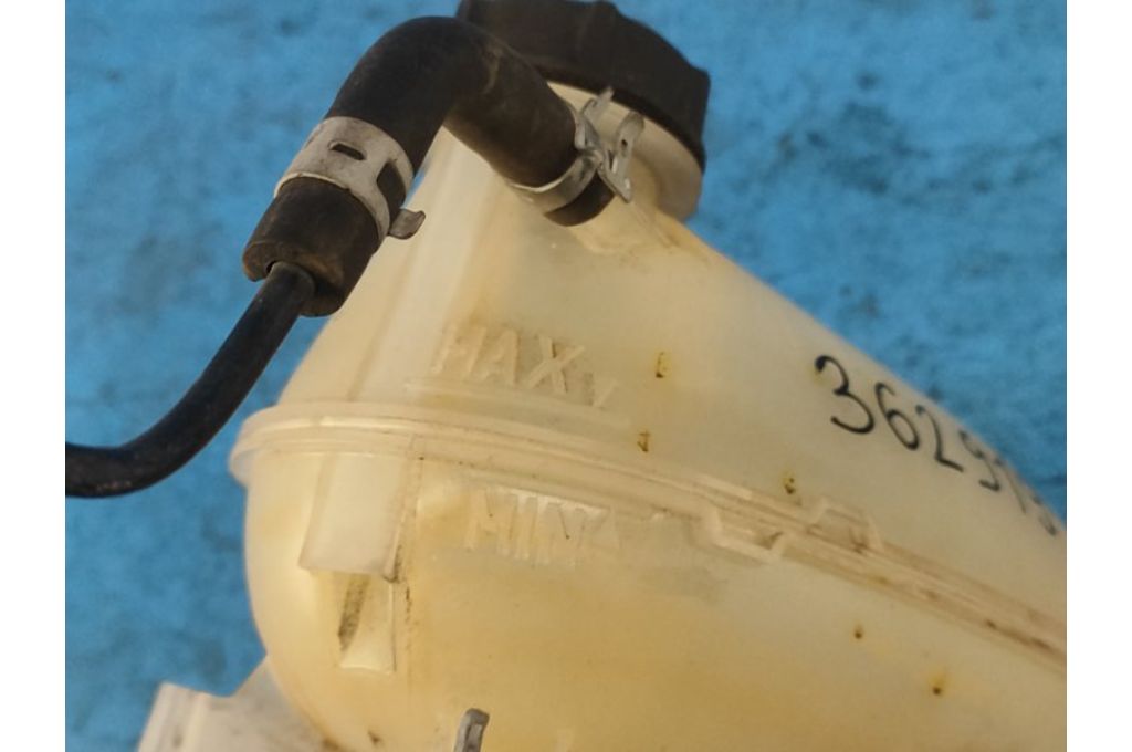 GV61-8A080-AD | Zbiorniczek wyrównawczy FORD ESCAPE 12-19 (362919) - Zdjęcie 6