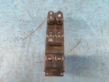 Moduł sterowania podnośnikami szyby przed. lew. HYUNDAI ACCENT RB 10-