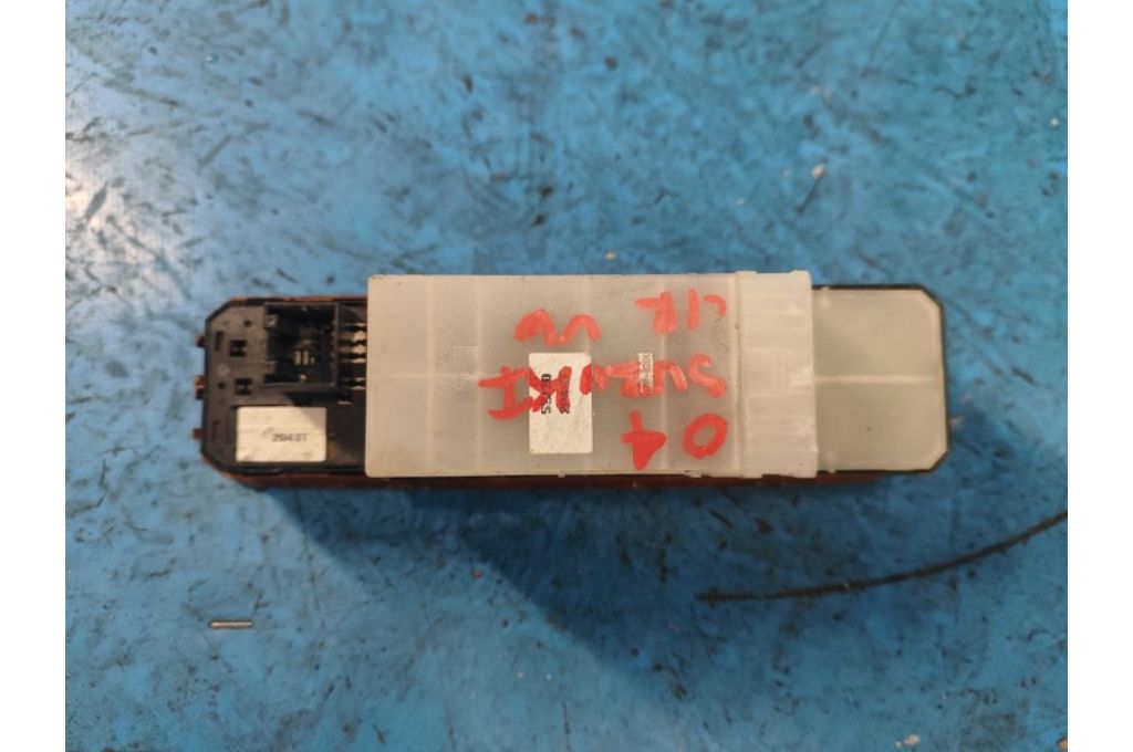 37990-52J20-R9S | Moduł sterowania podnośnikami szyby przed. lew. SUZUKI GRAND VITARA XL-7 01-06 (362950) - Zdjęcie 5