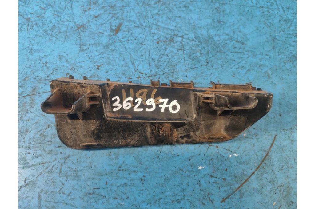 71823-57L00 | Wspornik tylnego zderzaka praw. SUZUKI KIZASHI 09-14 (362970)