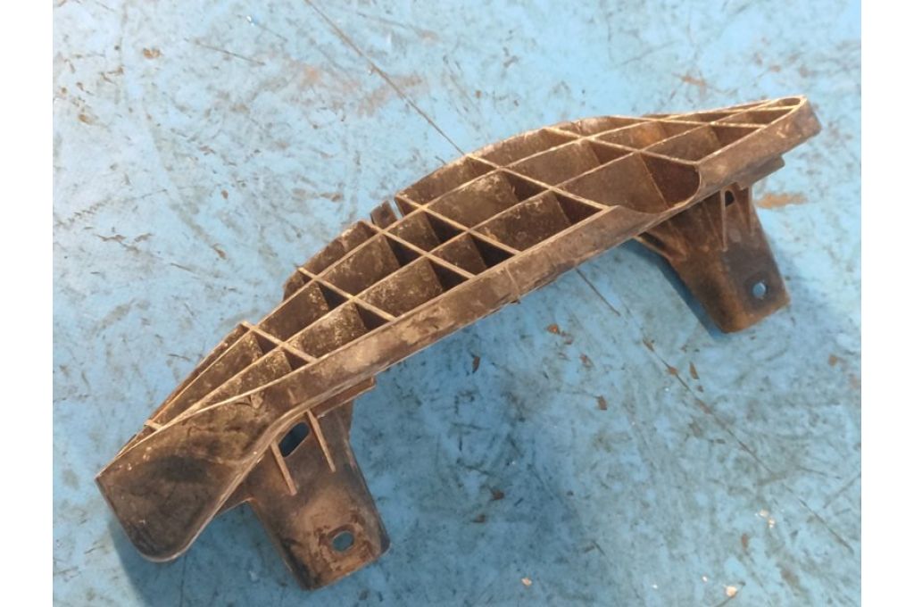 71823-57L00 | Wspornik tylnego zderzaka praw. SUZUKI KIZASHI 09-14 (362970) - Zdjęcie 4