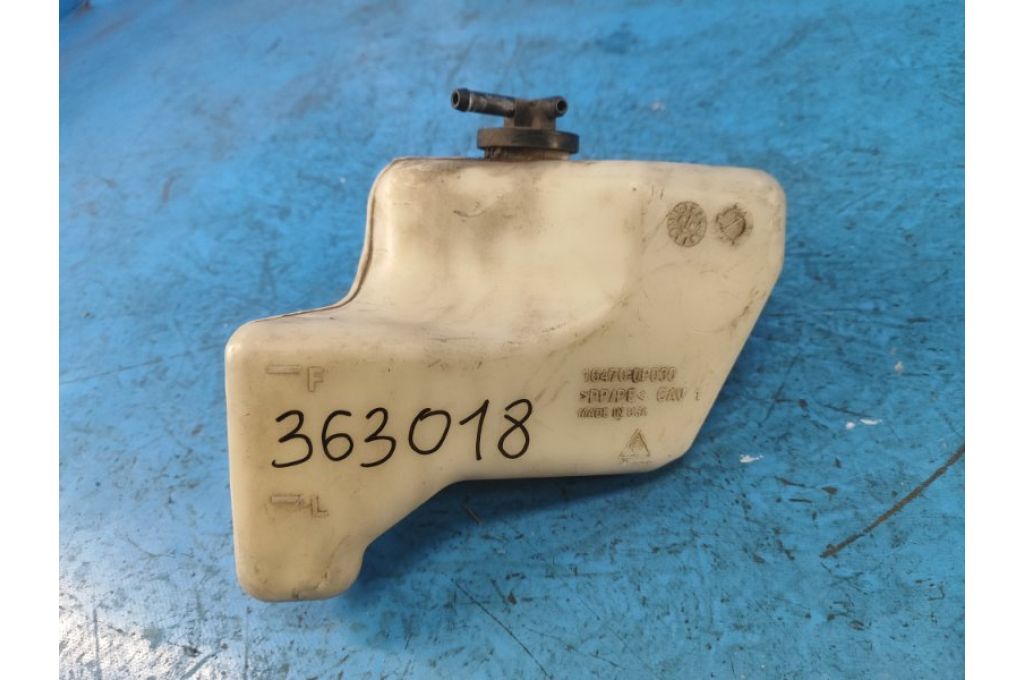 16470-0P030 | Zbiorniczek wyrównawczy TOYOTA VENZA 09-16 (363018)