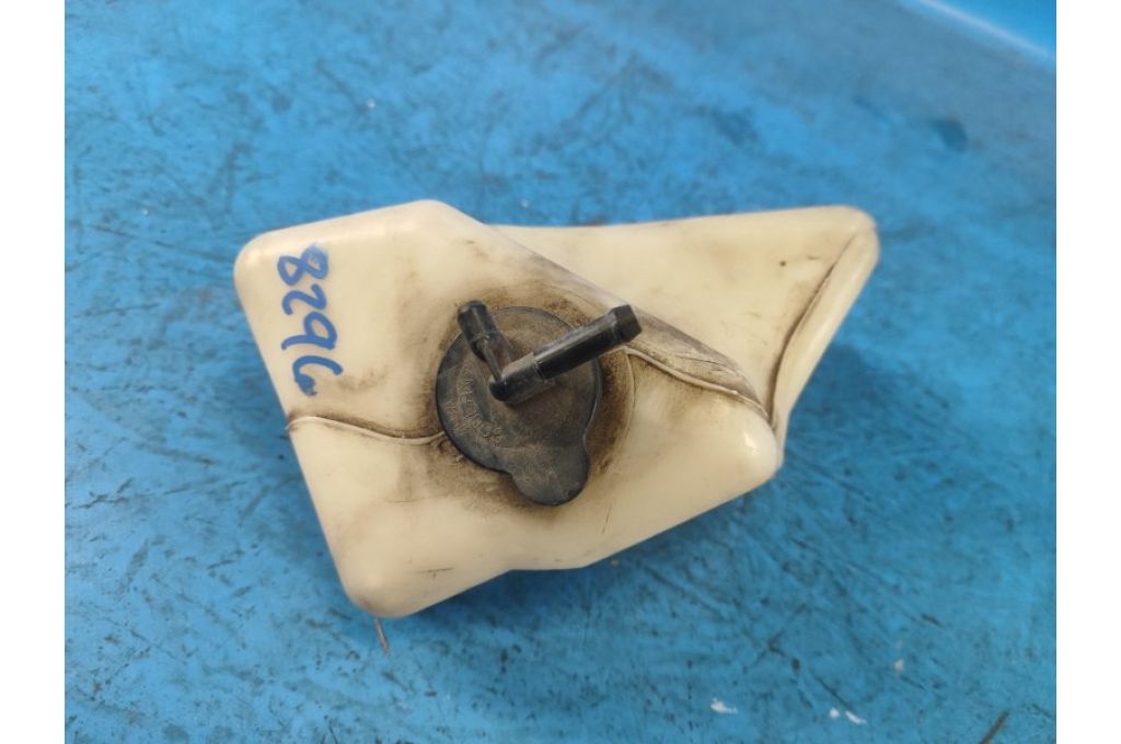 16470-0P030 | Zbiorniczek wyrównawczy TOYOTA VENZA 09-16 (363018) - Zdjęcie 2