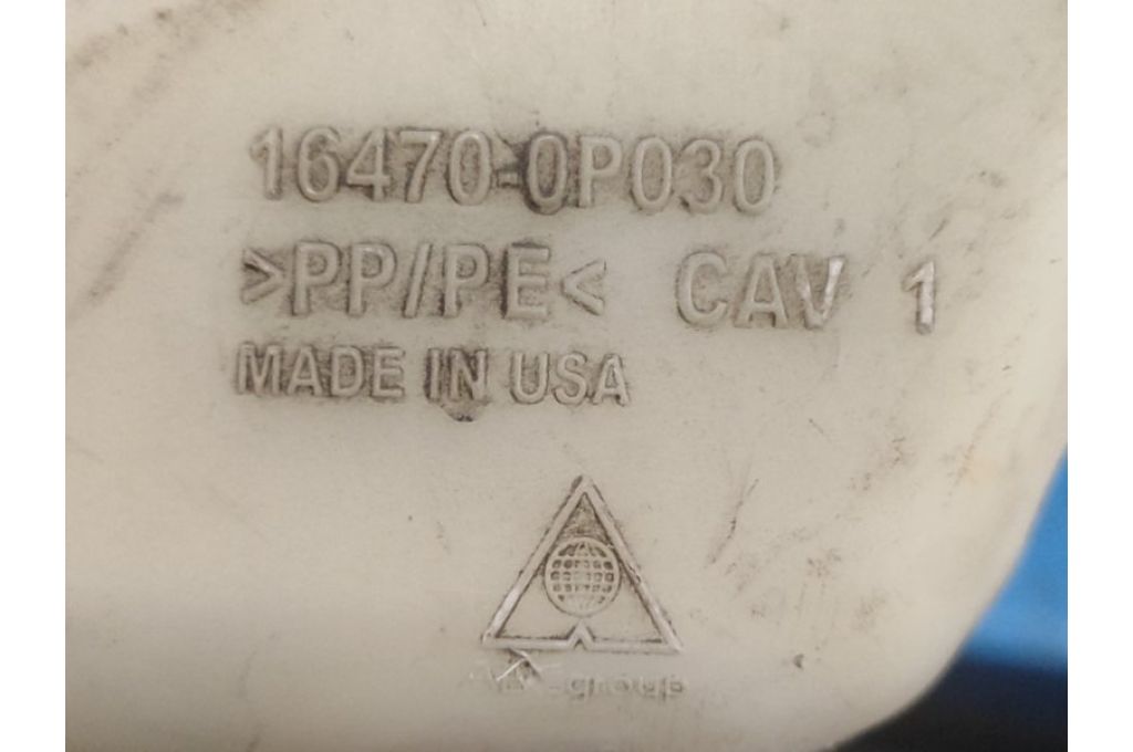 16470-0P030 | Zbiorniczek wyrównawczy TOYOTA VENZA 09-16 (363018) - Zdjęcie 4