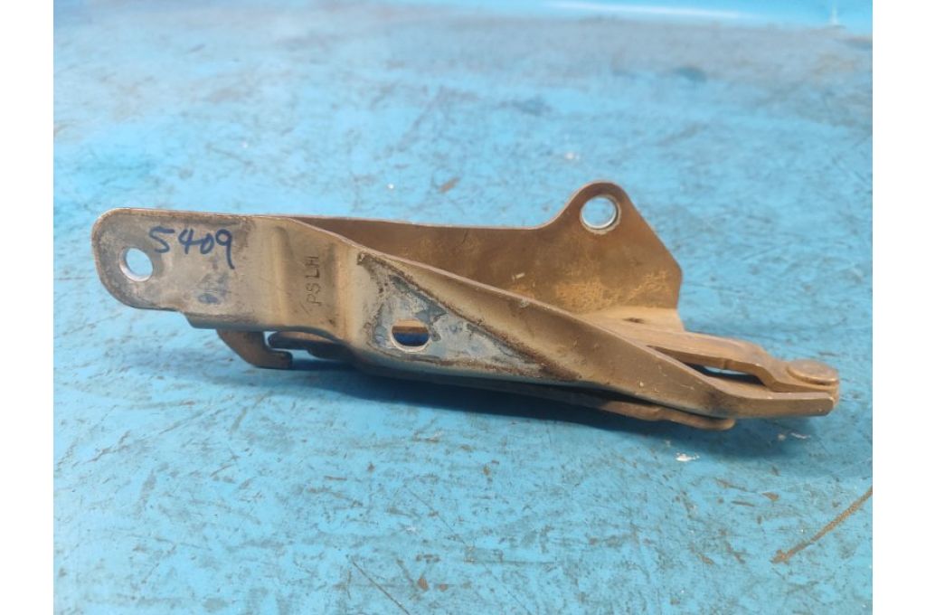 79110-B2000 | Zawias maski lew. KIA SOUL PS 13-19 (363126) - Zdjęcie 3