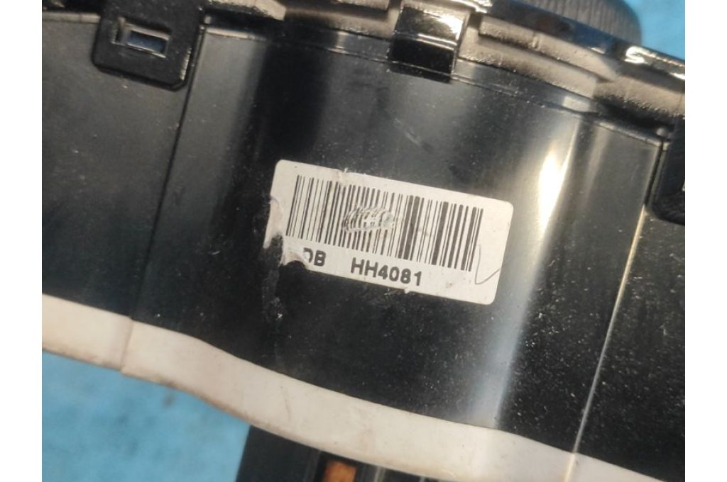 97250-2V010 | Moduł sterowania ogrzewaniem HYUNDAI VELOSTER 11-18 (363164) - Zdjęcie 3