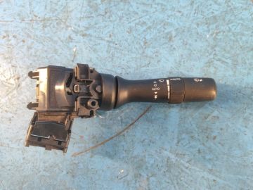 Przełącznik pod kierownicą praw. TOYOTA CAMRY 40 06-11