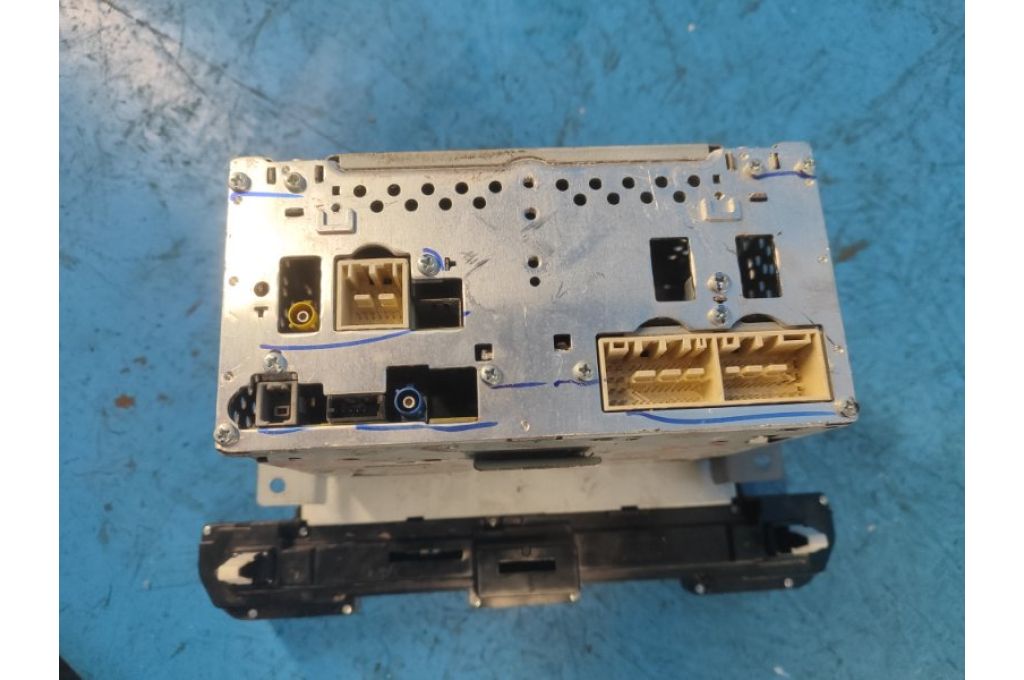 96160F2101UAT | radio HYUNDAI ELANTRA AD 16- (363169) - Zdjęcie 4