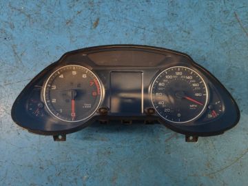 Tablica przyrządów AUDI Q5 08-16