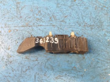 Wspornik przedniego zderzaka praw. HYUNDAI ACCENT RB 10-