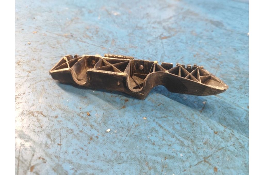 86514-1R000 | Wspornik przedniego zderzaka praw. HYUNDAI ACCENT RB 10- (363239) - Zdjęcie 4