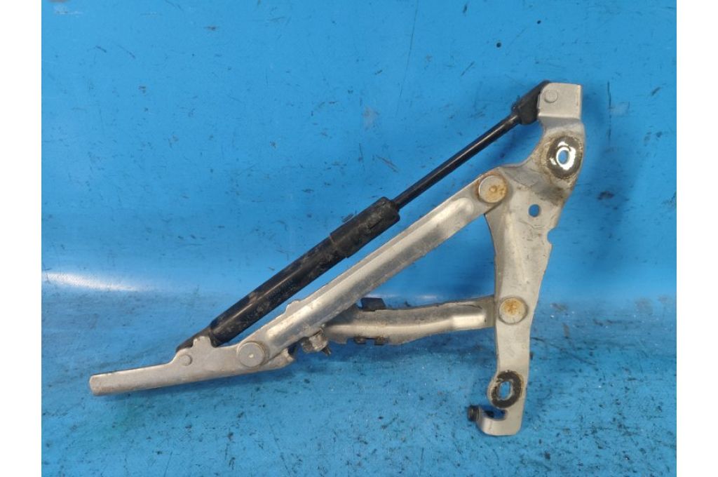 BBM4-52-720A | Zawias pokrywy bagażnika lew. MAZDA 3 BL 09-13 (363252) - Zdjęcie 2