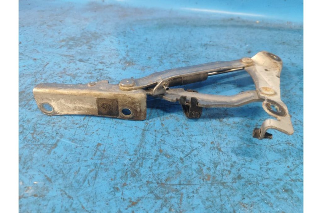 BBM4-52-720A | Zawias pokrywy bagażnika lew. MAZDA 3 BL 09-13 (363252) - Zdjęcie 4