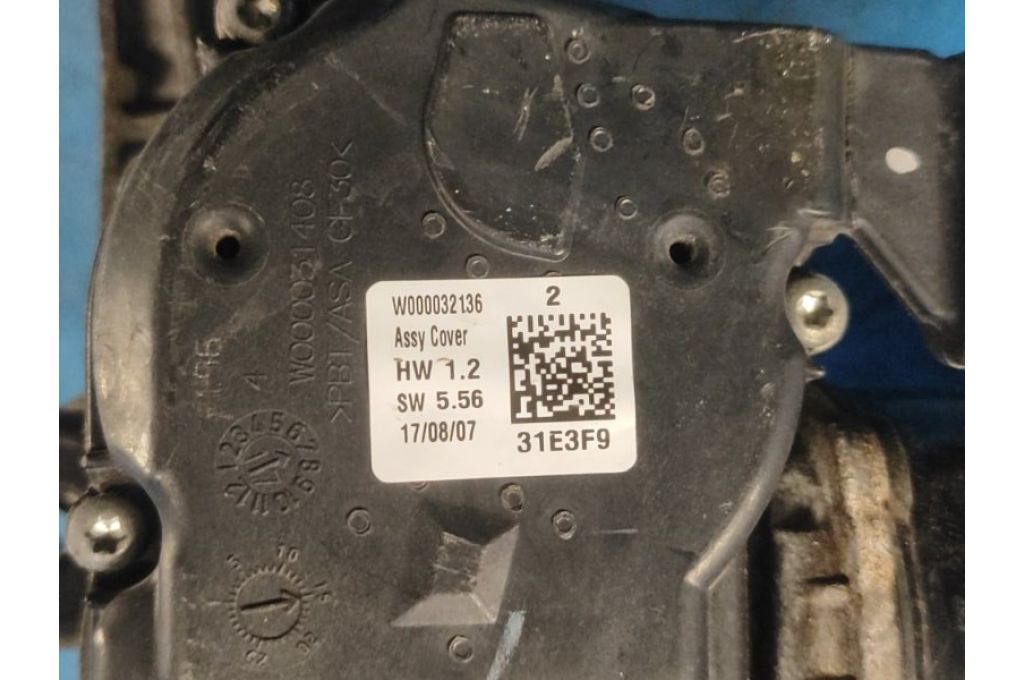 CJ5Z-17508-E | Silnik wycieraczek praw. FORD ESCAPE 12-19 (363260) - Zdjęcie 4